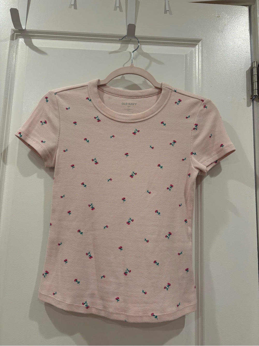 Old Navy Light Pink Short-Sleeve Ribbed Tee with Tiny Rose Print